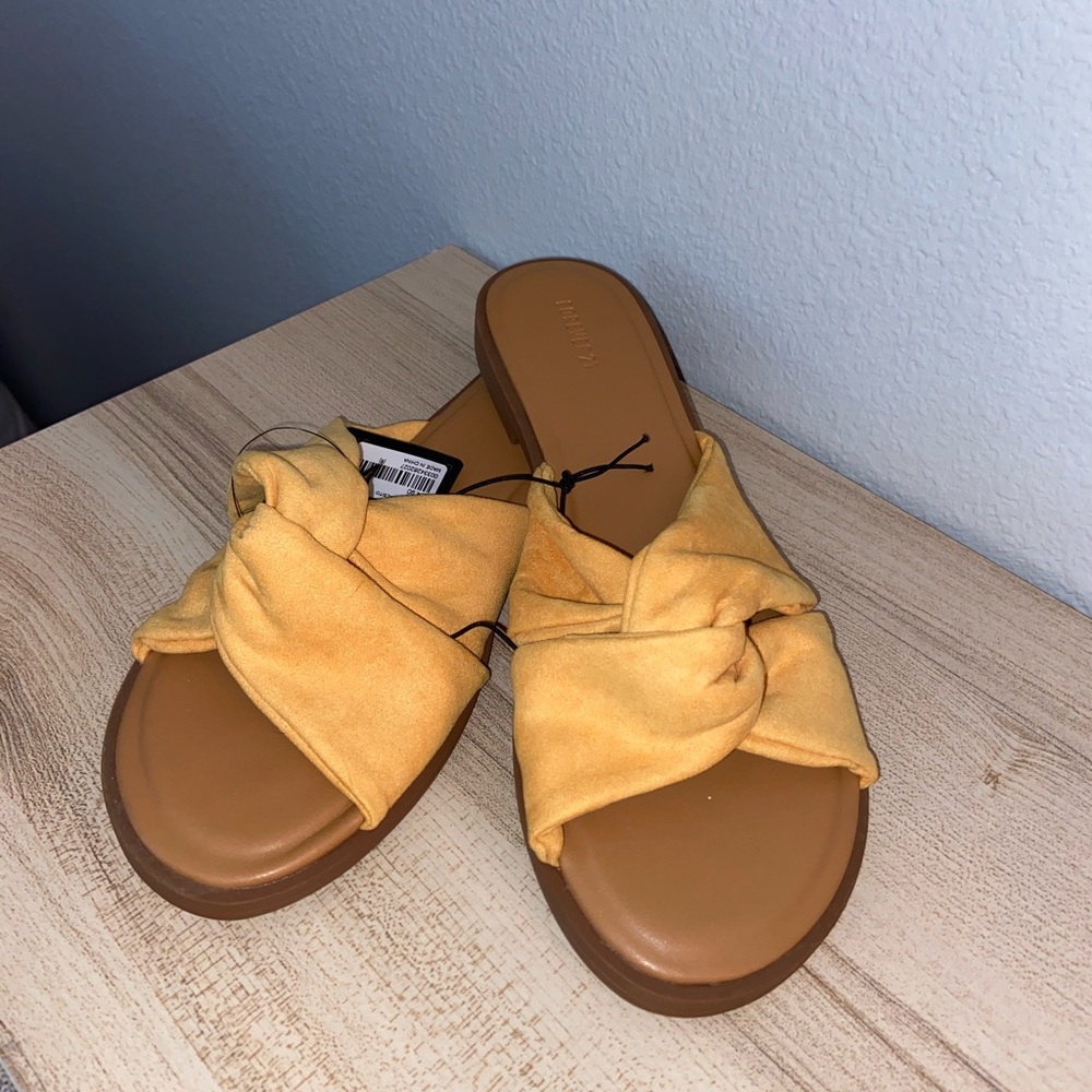 F21 Flat Sandals
